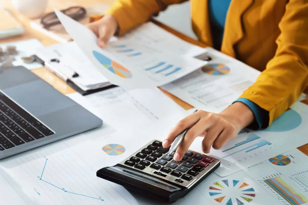 Accounting & Finance